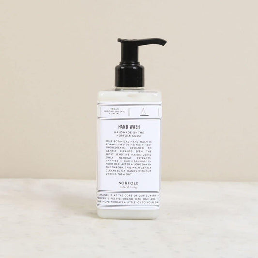 NEW* Natural Hand Wash - En Plein Air 300ml